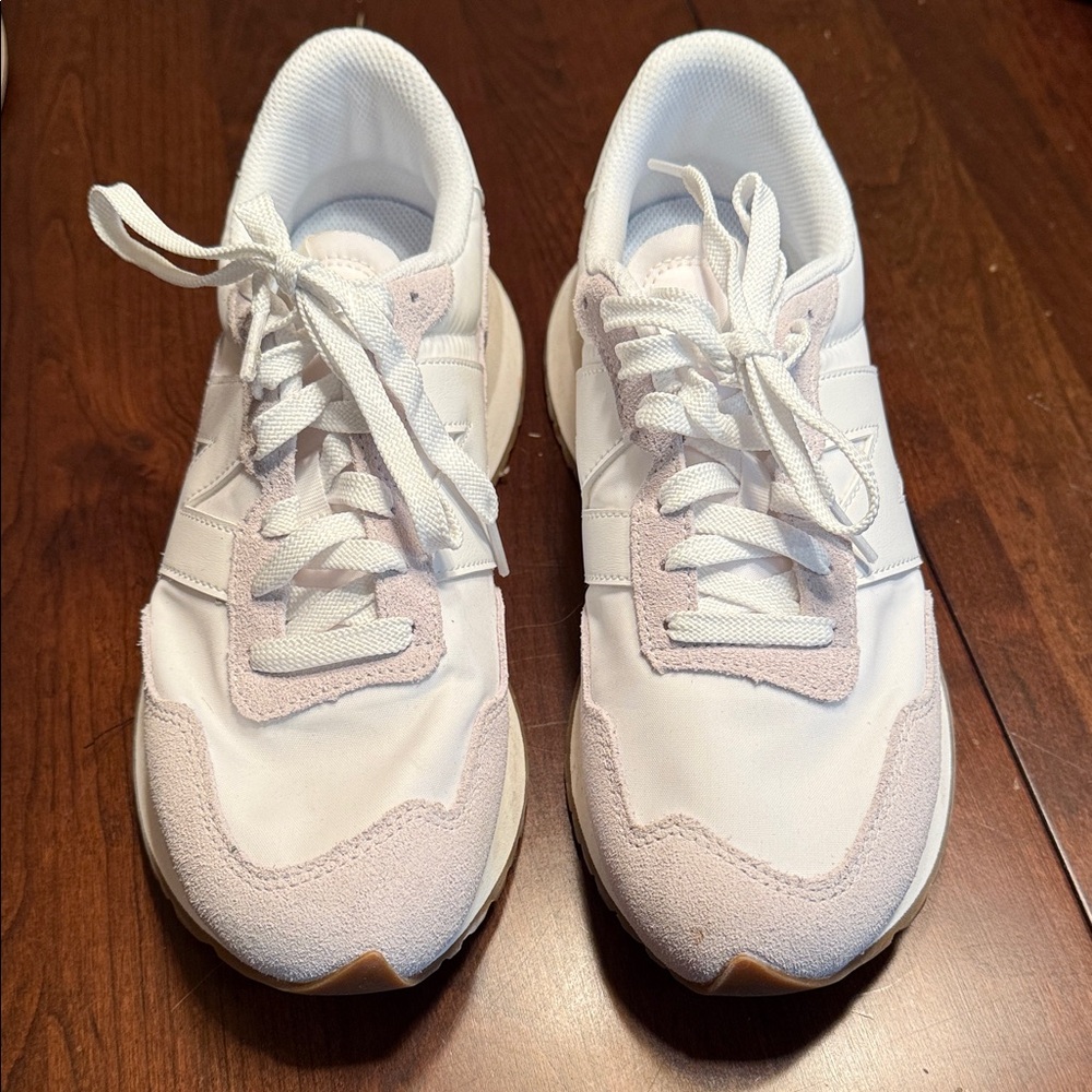 New Balance 237 Sneakers